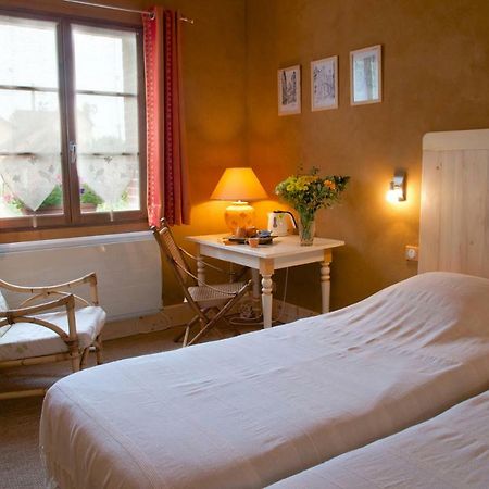Le Petit Saint-Julien Bed & Breakfast Eksteriør bilde